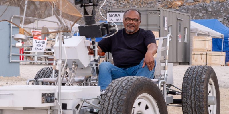 Alfons-in-Moonbuggy-on-set-of-DOTM-Photo-Credit_-Lindsay-Sarazin-2048x1365